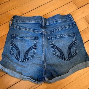 High rise hollister jean shorts sz 0